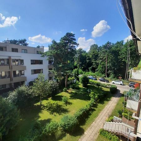 Apartament Zorzy Przy Instytucie Kardiologii Anin Apartamento Varsóvia Exterior foto